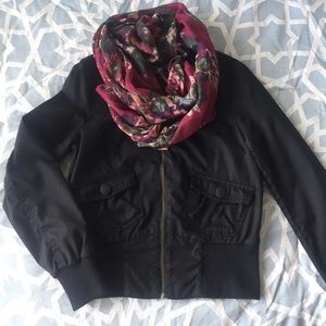 Black light jacket with pockets - size 10